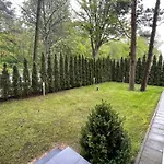 Pod Sosnami - Basen, Sauna, Garaz, Obok Nadmorskiego Lasu - 4 Pory Roku * Jastrzębia Góra