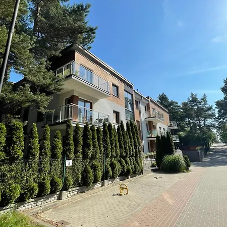 Pod Sosnami - Basen, Sauna, Garaz, Obok Nadmorskiego Lasu - 4 Pory Roku * Jastrzębia Góra