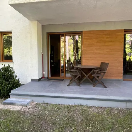 Apartment Z Ogrodkiem, Basen, Garaz, 4 Pory Roku *