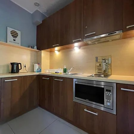 Z Ogrodkiem, Basen, Garaz, 4 Pory Roku Apartment Jastrzębia Góra