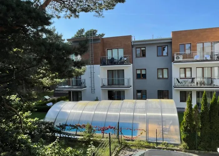 Z Ogrodkiem, Basen, Garaz, 4 Pory Roku شقة